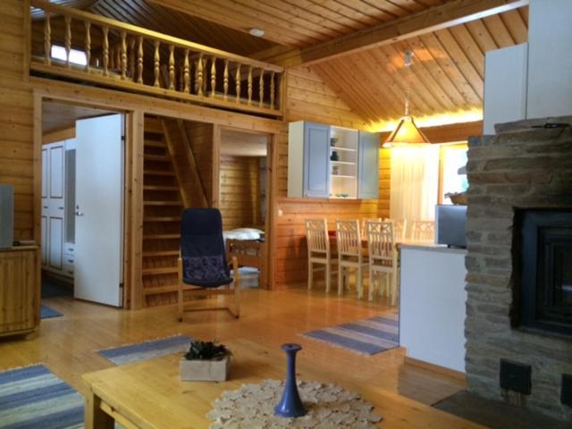 Rissalan Lomamoekit Villa Juankoski ภายนอก รูปภาพ